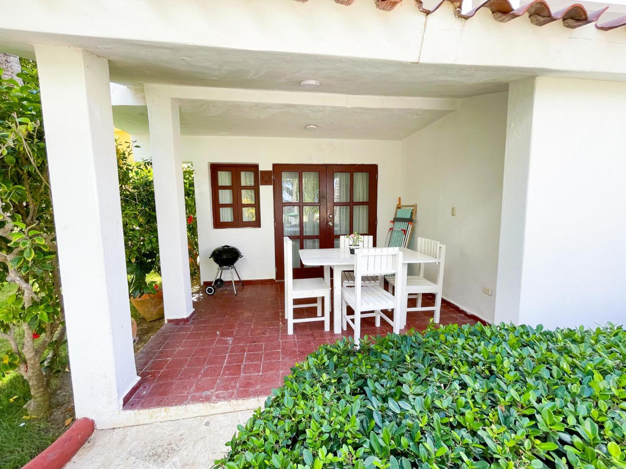 Sunny Seascape Villas & Aparts Hotel Wifi Bbq Los Corales Bavaro Beach Club & Spa Punta Cana Exterior foto